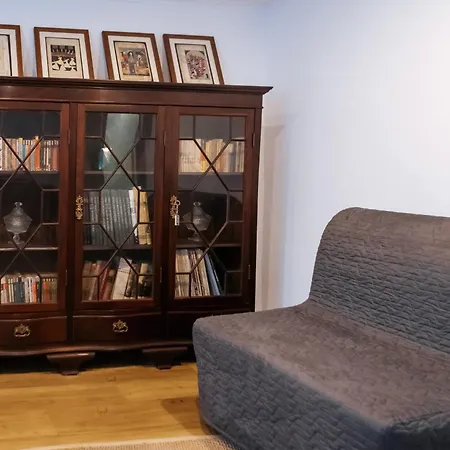 Diogo's Alcantara Ii By Mycelia * Lisboa