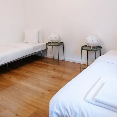 Diogo's Alcantara Ii By Mycelia * Lisboa