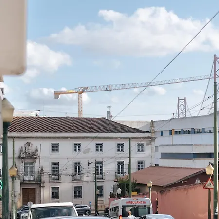 Apartamento Diogo's Alcântara Ii By Mycelia Lisboa