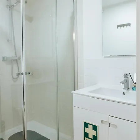 Diogo's Alcantara Ii By Mycelia Lisboa